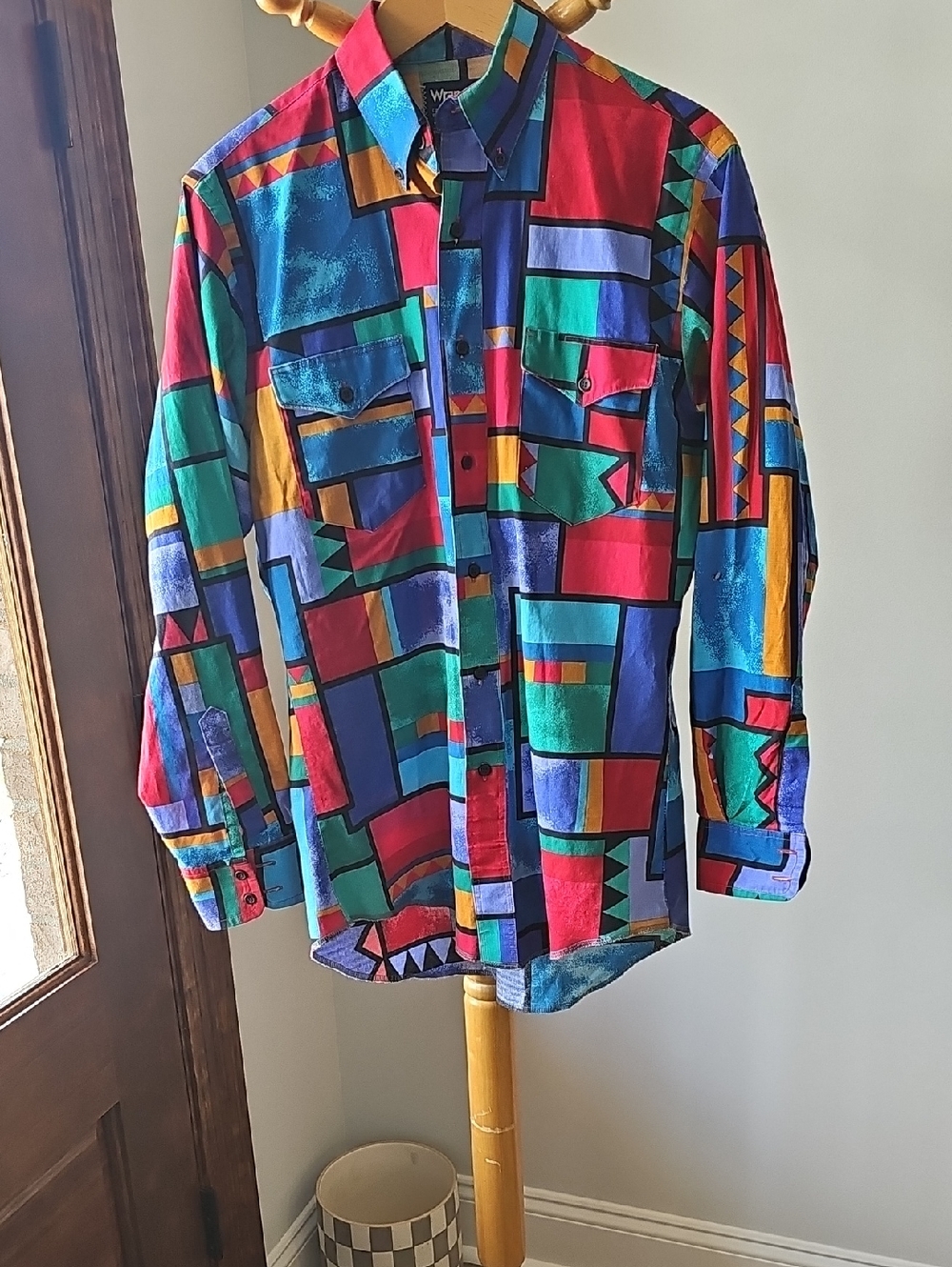 Wrangler Bold Multicolor Button Down